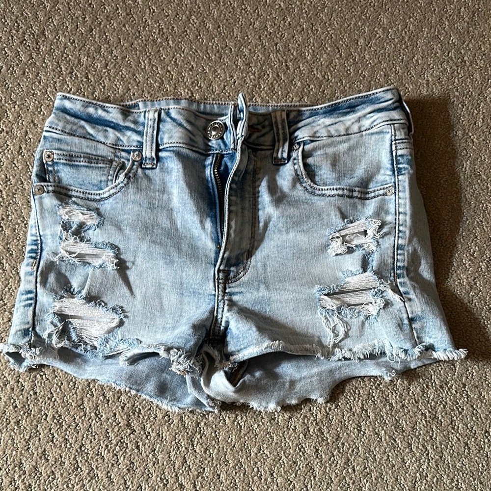 American eagle ripped shorts